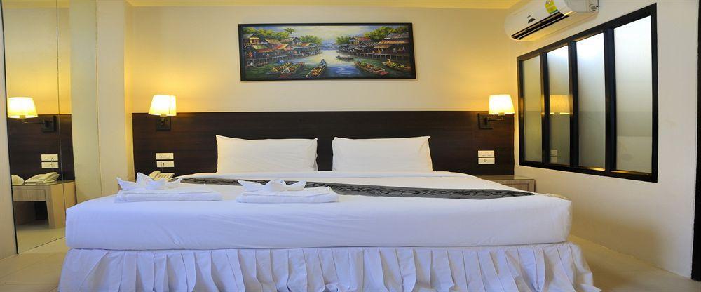 Hotel @ White Patong Exterior foto