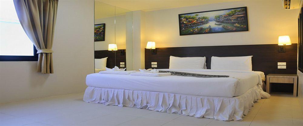Hotel @ White Patong Exterior foto